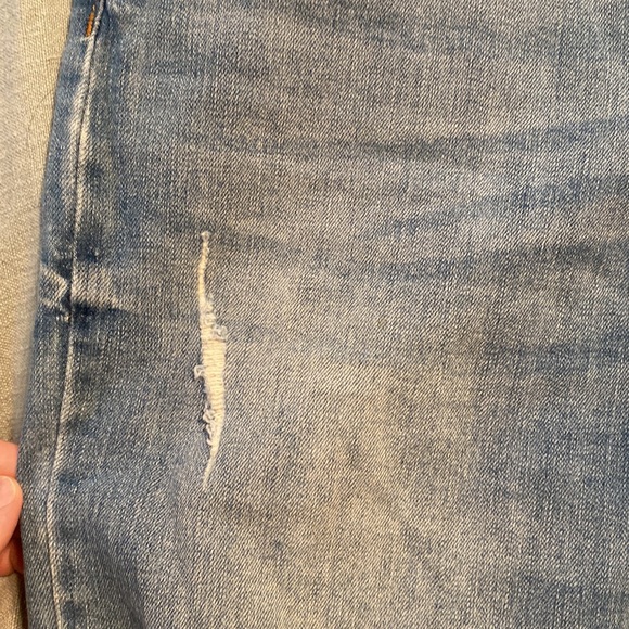 High Rise Distressed Mom Jeans - Picture 4 of 6